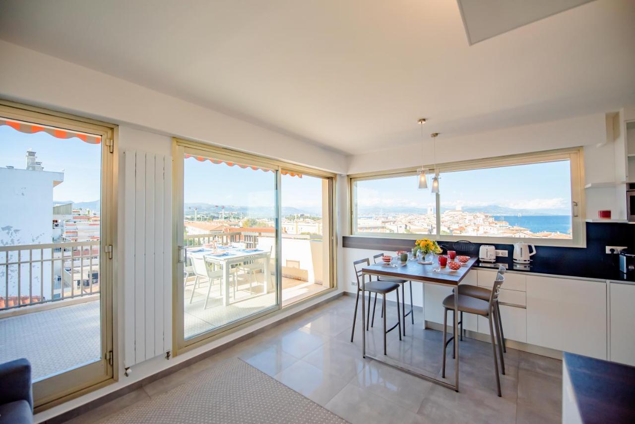 High Standing With Incredible Old Antibes And Sea Views Apartment Bagian luar foto