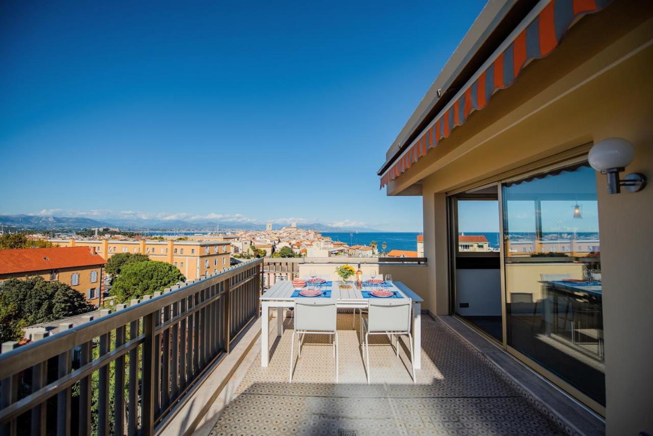 High Standing With Incredible Old Antibes And Sea Views Apartment Bagian luar foto