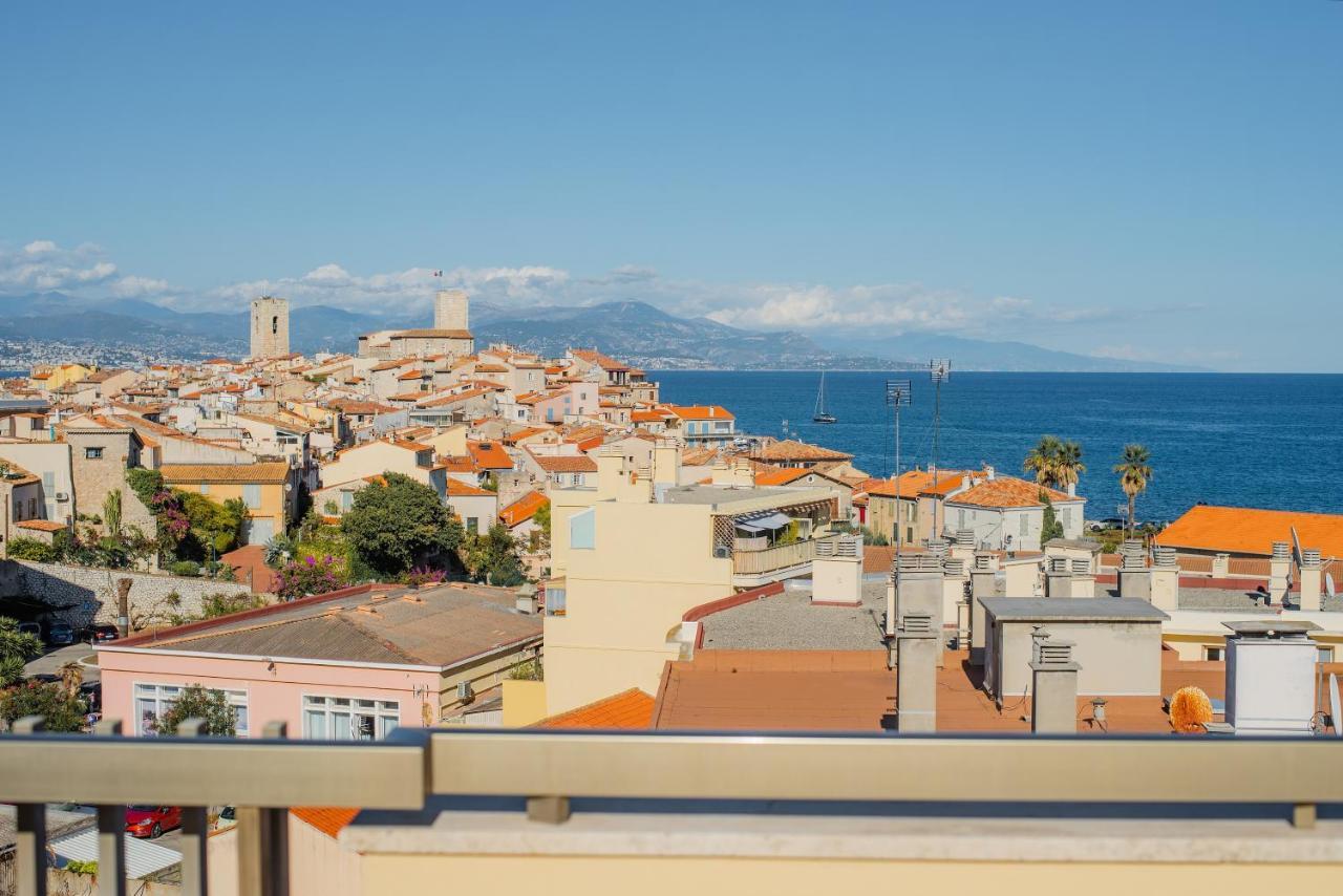 High Standing With Incredible Old Antibes And Sea Views Apartment Bagian luar foto