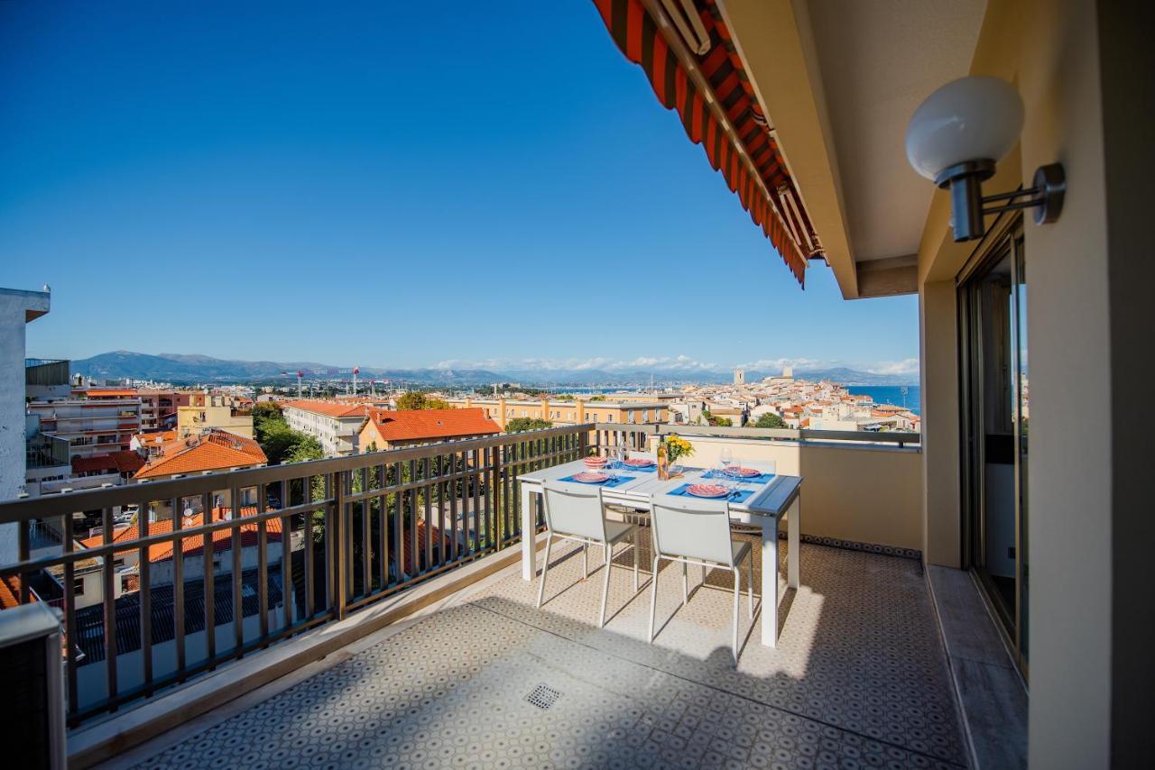 High Standing With Incredible Old Antibes And Sea Views Apartment Bagian luar foto