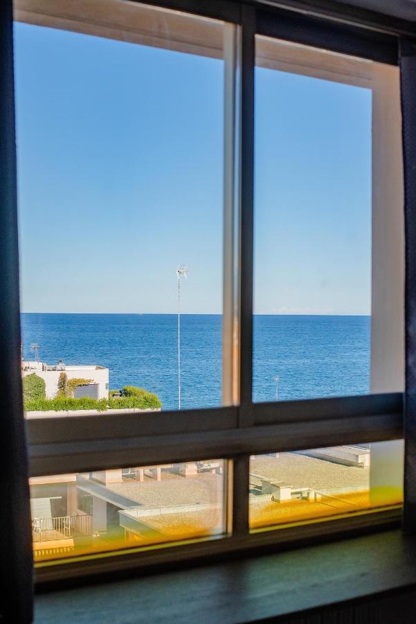 High Standing With Incredible Old Antibes And Sea Views Apartment Bagian luar foto